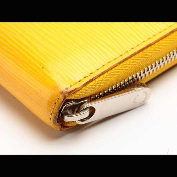 LOUIS VUITTON Zippy Long Wallet Epi Leather Mimosa - Picture 12 of 15
